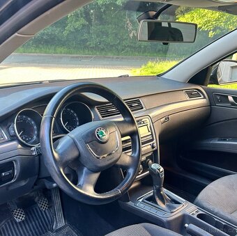 Superb 2.0 TDi 4x4 125kw 2011, pěkný stav - 6