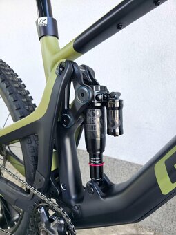 Horské kolo GHOST Riot Trail CF Pro Carbon 2025 29″ - 6