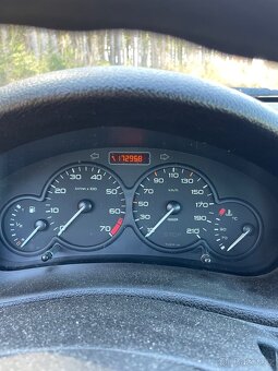 Peugeot 206 1.4 i 55kw - 6