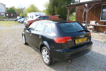 Audi A 3 1.6i Sportback - 6