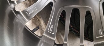 Ford Kuga: 3.generace,18' alu disky,zimni set,nové - 6
