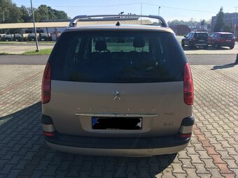 Peugeot 807; 2,2l; 94kW - 6