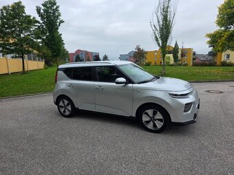 Kia E-soul 64kwh 2021 - 6