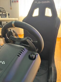 prodam herni set playseat a logitech k xboxu/pc - 6