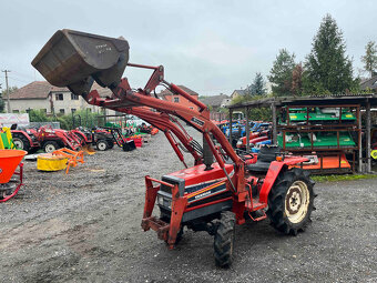 Yanmar FX 22 D , 4x4 s originálním čelním nakladačem - 6