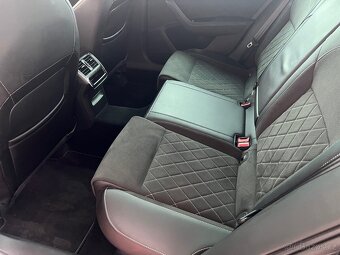 Škoda Superb III FL Sportline 2,0TSI 140kW DSG MATRIX ZÁRUKA - 6