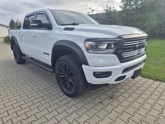 Dodge Ram 1500 - 6