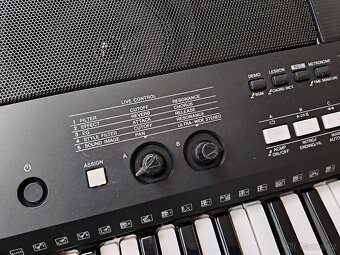 Klávesový nástroj Yamaha PSR e433 skvělý stav - 6