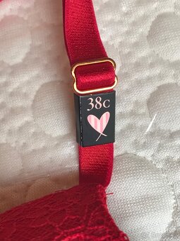 Victoria’s Secret 38C podprsenka bez kostic • kalhotky - 6