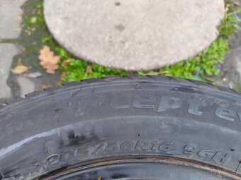 Zimní 205/60/16, disky 5 x 105 Opel - 6