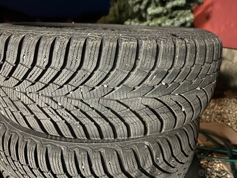 Prodám 4ks plech.disky 5x112 205/55/16 Continental 7.5mm - 6