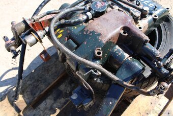 Zetor 7745 7711 víko hydrauliky - 6