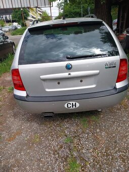 Škoda Octavia RS Combi 1,8i 132 kW - 6