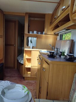 PRODAM OBYTNY KARAVAN LMC450,M.2001. - 6