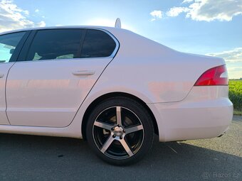 Škoda Superb sedan 2.0 TDI 125kw manual - 6