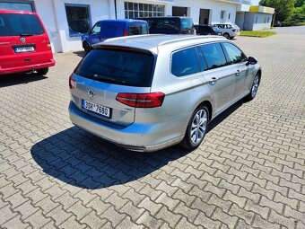PASSAT VAR. Highline 2.0 TDI 110 kW 6DSG,ČR,Full LED,2x Kola - 6