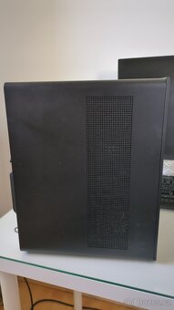 Počítačová sestava od HP - 6