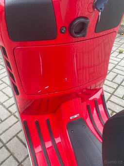 Vespa GTS 300 Super rv 2010 najeto 27790 km - 6