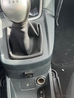 Ford fiesta 1.4 benzín +lpg - 6