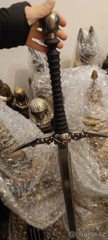 Meč z pána prstenu Anduril, - 6