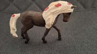 Figurky koniku zn. Schleich - 6