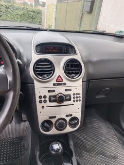 Opel corsa - 6
