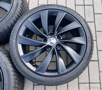 Škoda - 18” Pegasus + zimní 225/40 R18 Barum - 6