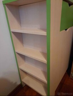 S DOVOZEM nábytek – stůl, rohová skříň a komoda - 6