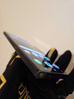 Samsung Galaxy S23 Ultra 256GB černý - 6