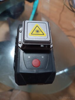 Křížový Laser - 6