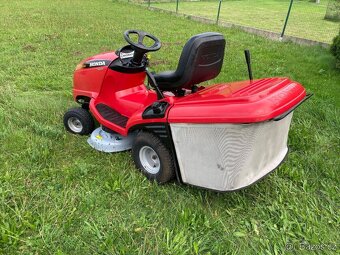 Zahradní traktor Honda 2315 - 6