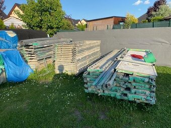 Prodej a pronajem - 6