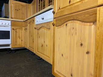 Kuchyňská linka se spotřebiči dovezena z Německa - 6