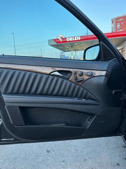 Mercedes w211 e320cdi 2008 4motion - 6