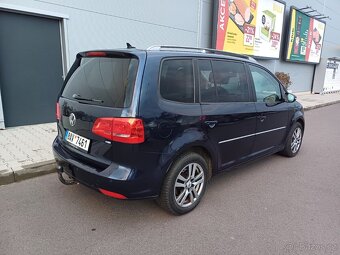 VW Touran HIGHLINE 2.0 TDI 130 kW DSG, 2015, Modrá Metalíza - 6