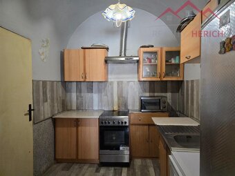 Prodej rodinného domu 6+1 se zahradou, obec Holedeč u Žatce - 6