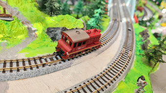 Vláčky N - dieslová lokomotiva BR 237 001 - 6