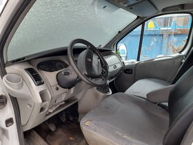 Vozidlo Renault Trafic - 6