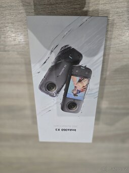 Insta360 X3 - 6