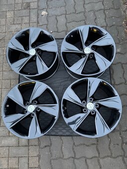 ORIGINÁL Alu OPEL INSIGNIA B R18, 5x115 - TOP STAV - 6