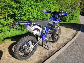 Yamaha YZ 250 - 6