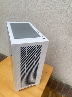 Herní počitač, R5 5600, RX 6600, 32GB RAM - 6