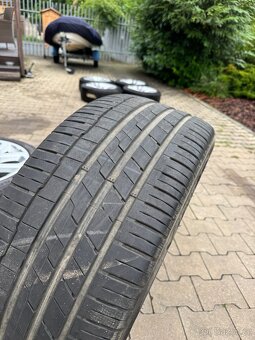 Range Rover Original 275/40 R22 - 6