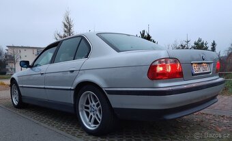 185.000km BMW 740i Facelift E38 BEZ KOROZE 100.000,- Servis - 6