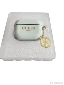 AirPods Pro (2. generace) MagSafe nabíjecí pouzdro (USB‑C) - 6