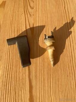 Náhradní díly na Lanci Prisma, Thema, Fiat - 6