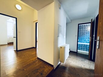 Pronájem 2+1, Smetanovo nám. Litomyšl - 6