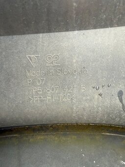 Prodám zadní nárazník Porsche Cayenne II facelift - 6