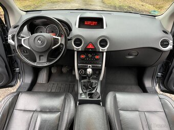 Renault Koleos 2.5i 16V,         4x4 - 6