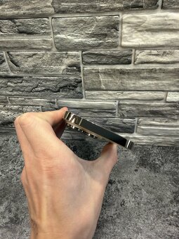 iPhone 14 Pro 128GB Gold, baterie 83% - 6